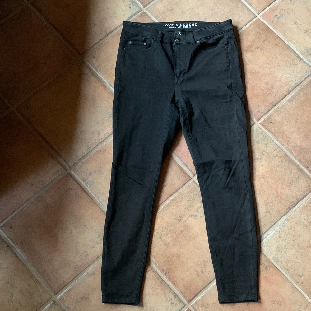 Love & Legend Classic Black Jeans